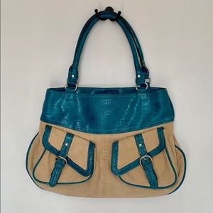 SUMMER CLEARANCE Emilie M purse